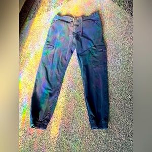 HOLLISTER Utility Cargo Jogger. Navy with Brand Logo Button.